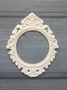Рамочка ажурная круглая 8,6х7 см, диам. внутри 4,5 см /гд559 ― Творча майстерня ДекоПарк