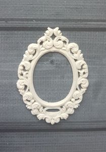 Рамка ажурная овальная гибкая, 7,7х5,5 см, серединка 4х3 см /гд065Б ― Творча майстерня ДекоПарк