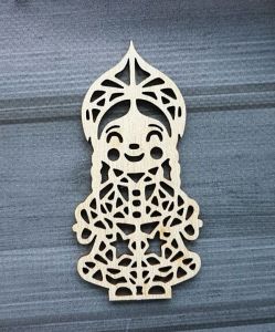 Елочная игрушка 009, Снегурочка ажурная, 9,5 см, фан 4 мм  ― Творча майстерня ДекоПарк