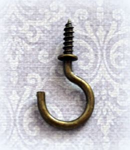 Крючок 2С, цв. бронза, 26х12 мм ― Творча майстерня ДекоПарк