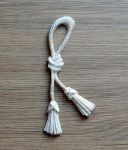 Узел с кисточками, гнущийся, размер 9*4,5 см /гд216