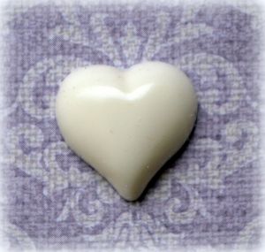 Сердце из полимера, 15х15мм, цвет: оттенки белого ― Творча майстерня ДекоПарк