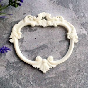 Ажурная рамка 8х7,2 см, белый модельный пластик / пд843 ― Творча майстерня ДекоПарк
