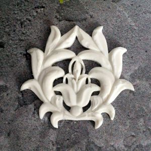 Накладка-вензель ажурная  4,5х4,2 см, мод. пл. / пд749 ― Творча майстерня ДекоПарк