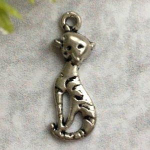 Подвеска  Кошка 2,5х1 см, цв. серебро / scb031 ― Творча майстерня ДекоПарк