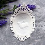 Лесной олень в ажурной рамке, гибкий декор. эл-т / гд846