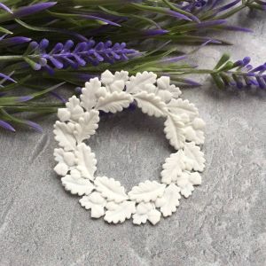 Дубовый венок, 6,2 см диам., внутр. диам. 3,2 см, гибкий декор. эл-т / гд855 ― Творча майстерня ДекоПарк