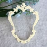 Рамка ажурная 8,2х6,5 см, гибкий декор /гд874