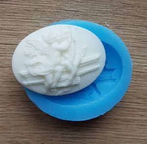 Молд А572, Камея Влюбленные ангелочки, 3,8х2,9 см мм ― Творча майстерня ДекоПарк