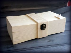 Купюрница Пачка банкнот 2 (изгиб сверху и снизу), мат-л: сосна, 19х10,5х5,8 см  ― Творча майстерня ДекоПарк