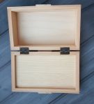 Купюрница Пачка банкнот 3, мат-л: сосна ( дно из фанеры) , 18х11х6 см  